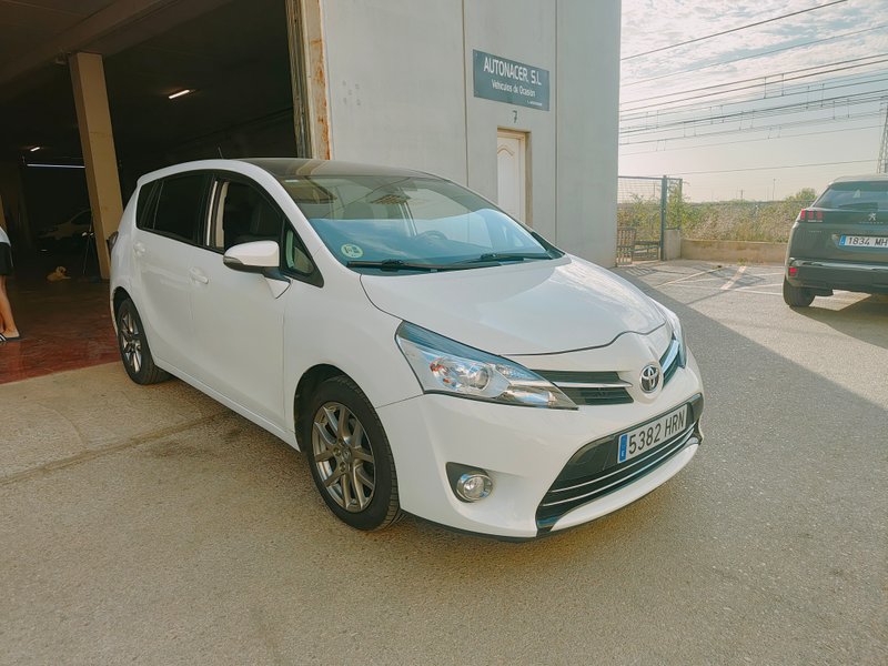 Toyota Corolla Verso 2013, foto 5