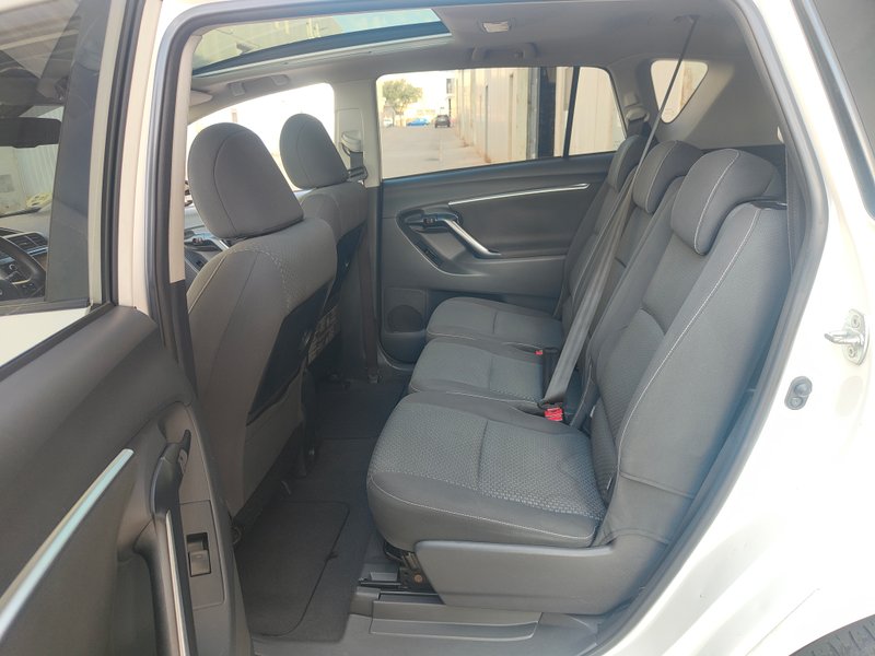 Toyota Corolla Verso 2013, foto 14