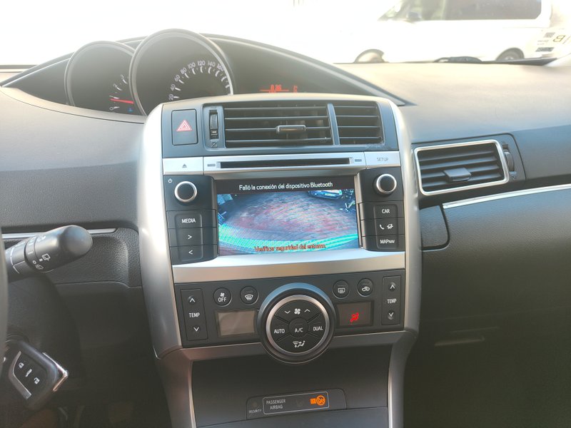 Toyota Corolla Verso 2013, foto 18