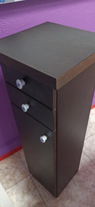 Mueble auxiliar de madera