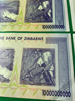 L#668 SEIS BILLETES DE ZIMBABWE 2008