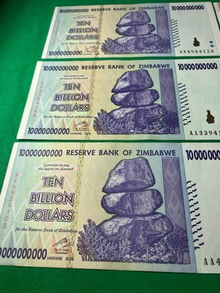 L#668 SEIS BILLETES DE ZIMBABWE 2008