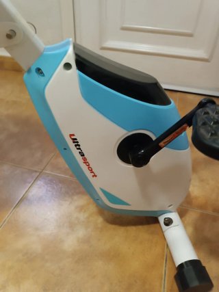 Bicicleta estática plegable