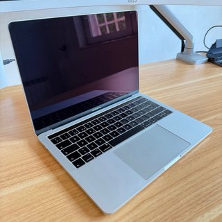 MacBook Pro 13 (250gb)