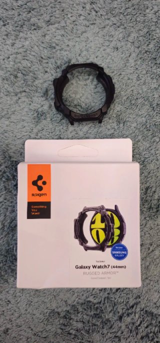 Samsung Galaxy Watch 7 + spigen