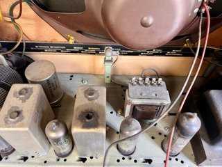Radio de Válvulas Cossor