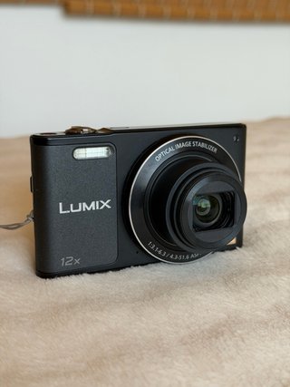 Panasonic Lumix SZ10 Camara Digital Abatible Negra