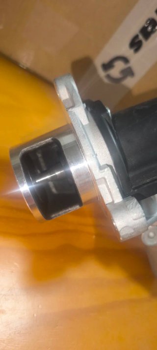 Válvula EGR 28410-2F000 Kia Sorento/Sportage