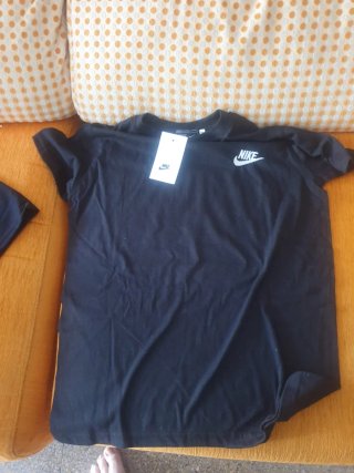 Conjunto Nike Negro Camiseta y Pantalón Corto