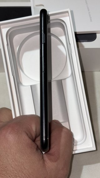 iPhone SE 2020 (2ª gen) 64GB Negro + Accesorios