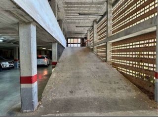 Garaje en venta en Altamira - Canaletes en Cerdanyola del Vallès