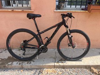 CUBE LTD 29. Tamaño L -Cross Country configuration