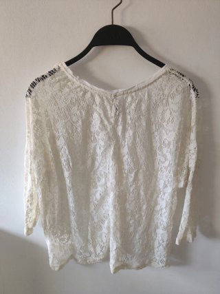 Blusa de encaje
