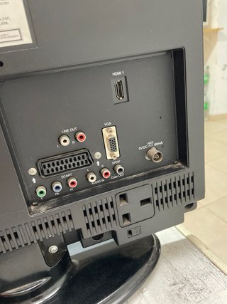 Televisor OKI Negro