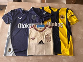 Camisetas Fútbol Adidas Puma
