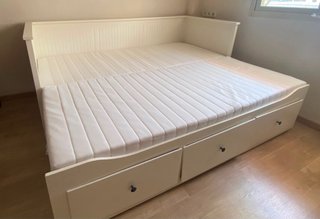 CAMA DIVAN EXTENSIBLE  DE IKEA MUY BUEN ESTADO