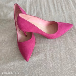 Zapatos salón color fucsia