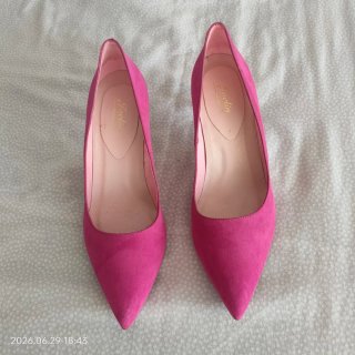 Zapatos salón color fucsia