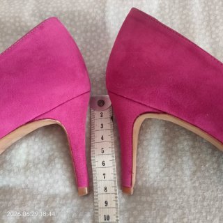Zapatos salón color fucsia