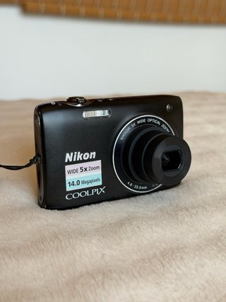 Nikon Coolpix S3100 Camara Digital Negra con caja