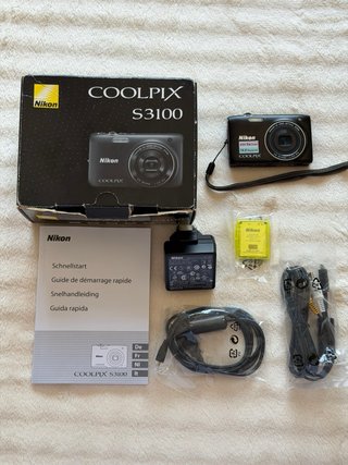 Nikon Coolpix S3100 Camara Digital Negra con caja