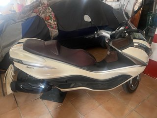 Piaggio x10  350cc