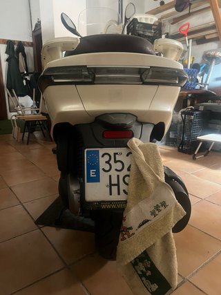 Piaggio x10  350cc