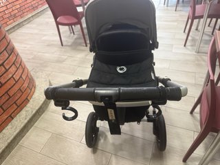 Carrito de bebe mas cuco