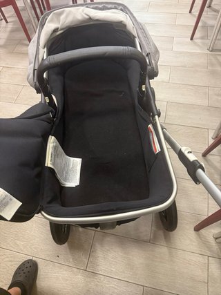Carrito de bebe mas cuco