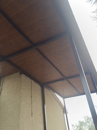 Montaje de panel sanwich