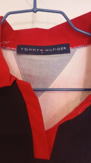 Camiseta d mujer sin mangas Tommy Hilfiger.Talla L