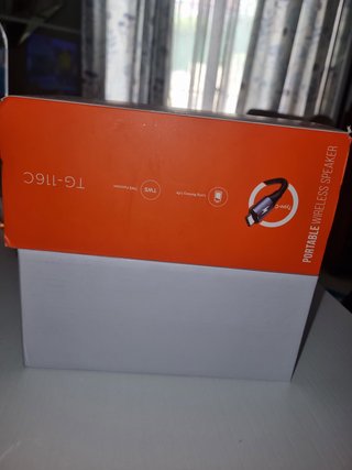 Altavoz Portátil T&G Rojo