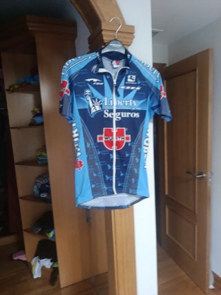 Maillot ciclismo Liberty seguros