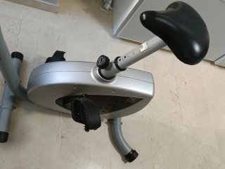Bicicleta estática, funciona perfecta.