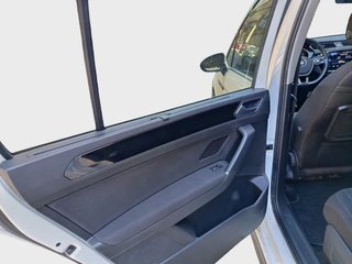 CUOTA 380€ - Volkswagen Touran 2018 7 PLAZAS