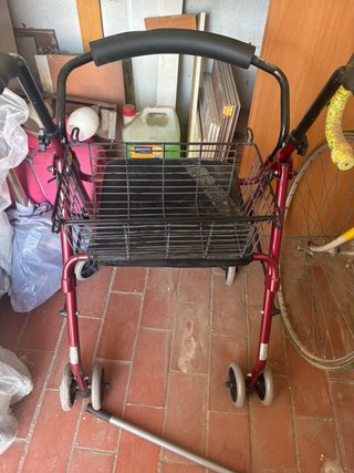 Andador para personas mayores