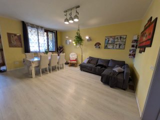 Villetta a schiera Reggiolo