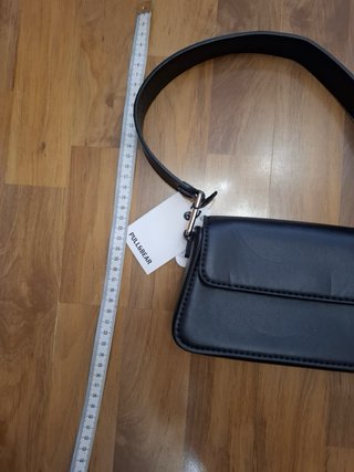 bolso pull & bear negro