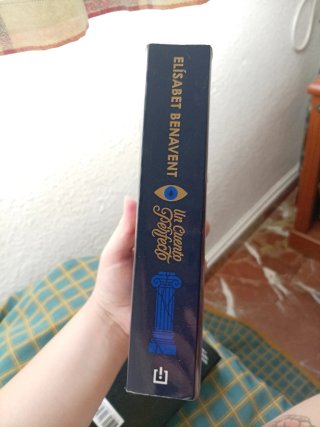 Un cuento perfecto