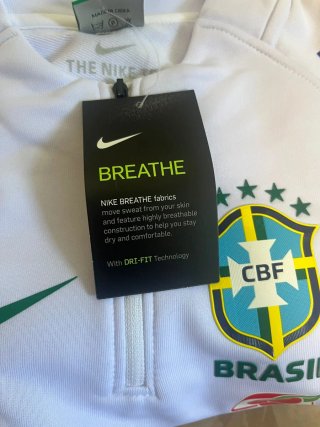 Sudadera Nike Brasil
