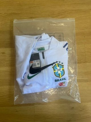 Sudadera Nike Brasil