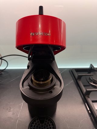 Macchina Caffè Nespresso Vertuo Rossa