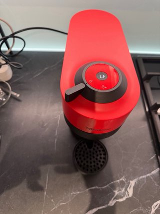 Macchina Caffè Nespresso Vertuo Rossa