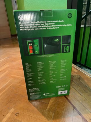 Mini Nevera Xbox Series X Réplica Oficial