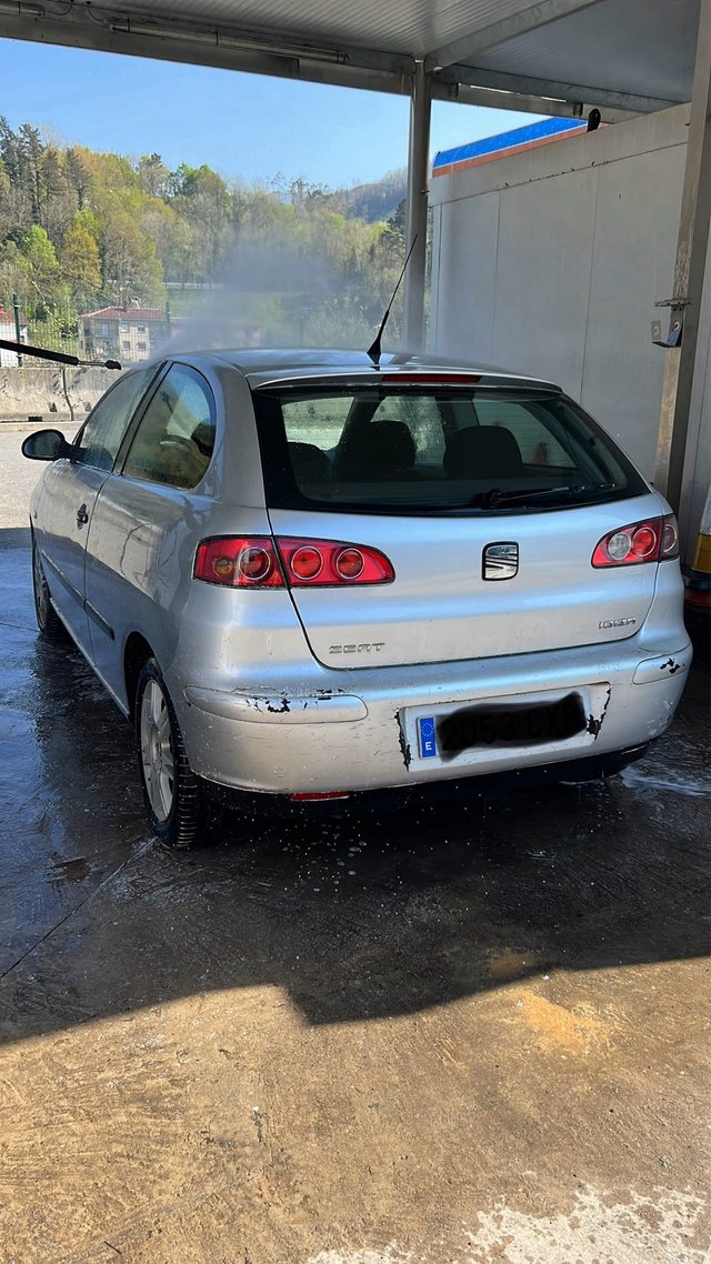 SEAT Ibiza 2004