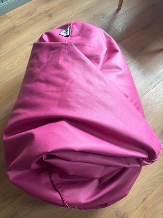 Puff Happers Tipo Pera color rosa oscuro Talla XL