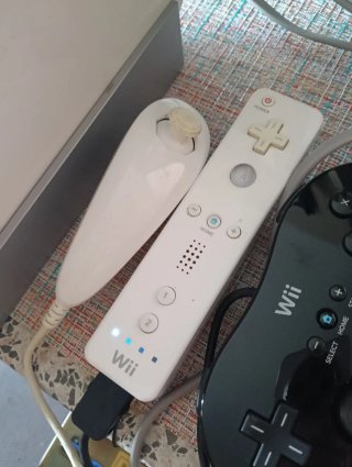 Pack Nintendo Wii + Call of Duty MW3 + Accesorios