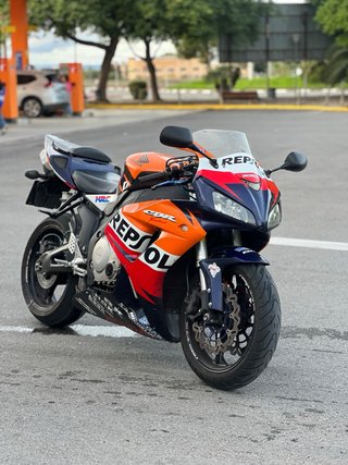 Honda CBR 1000 RR