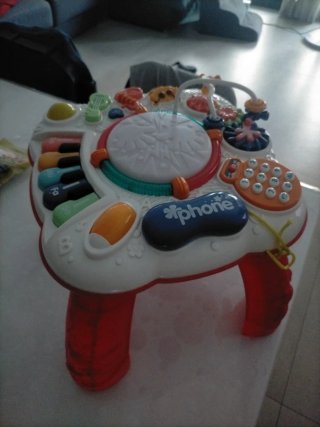 Mesa de juegos para bebés