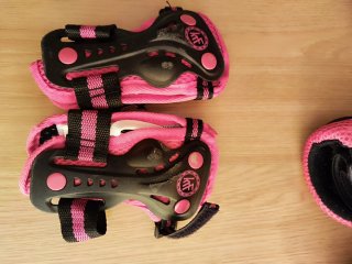 Protecciones Skate niña KRF. Talla M